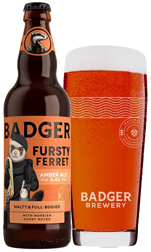 Bottle and pint glass of the fusty ferret amber ale on plain background