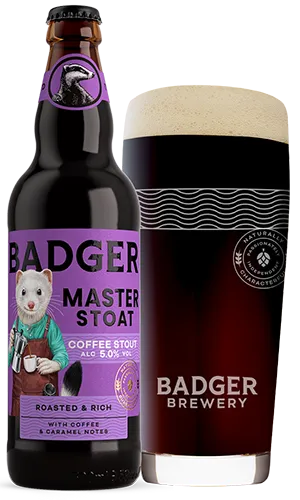 Bottle and pint glass of Badgers master stoat coffee stout on plain background